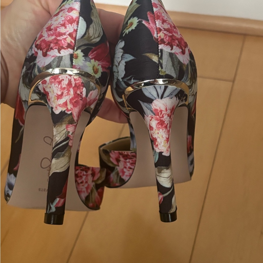 BRAND NEW Jessica Simpson Floral Print Women's Heels - Picture 5 of 7